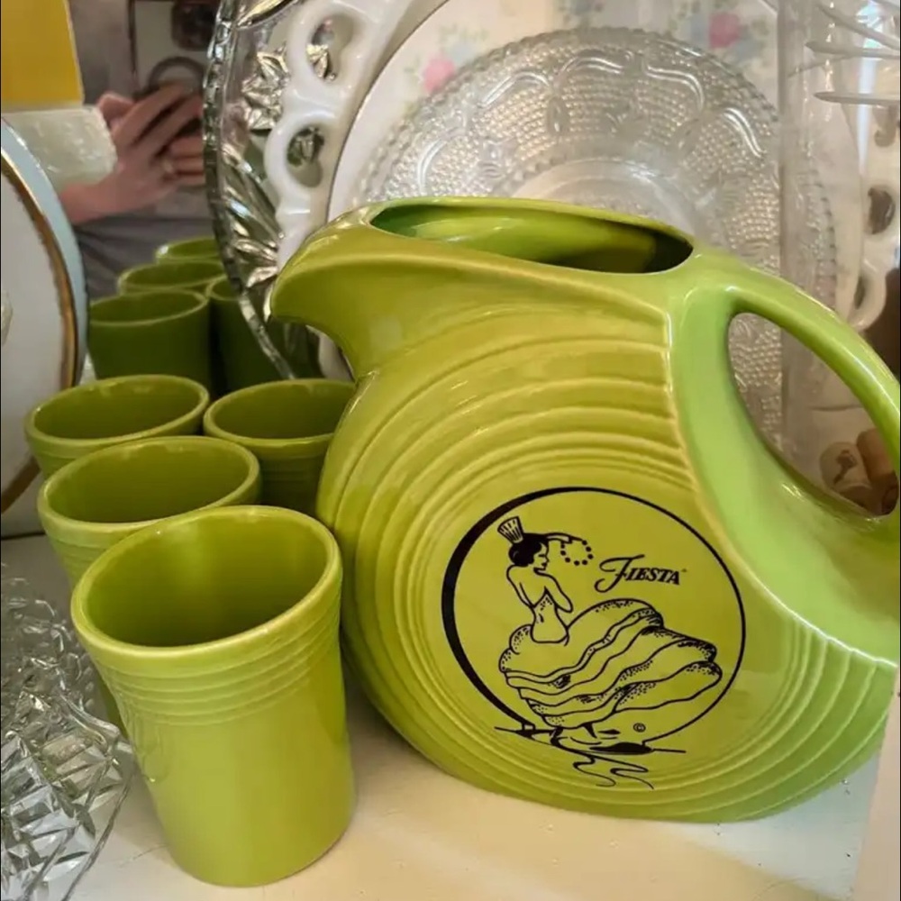 Retired Fiesta Chartreuse Pitcher Set